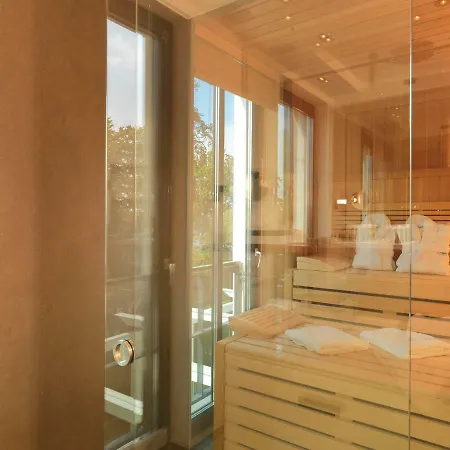 Paradise Cloud***** * Binz