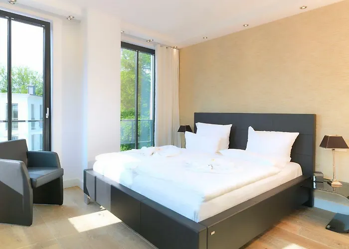 Paradise Cloud***** Binz