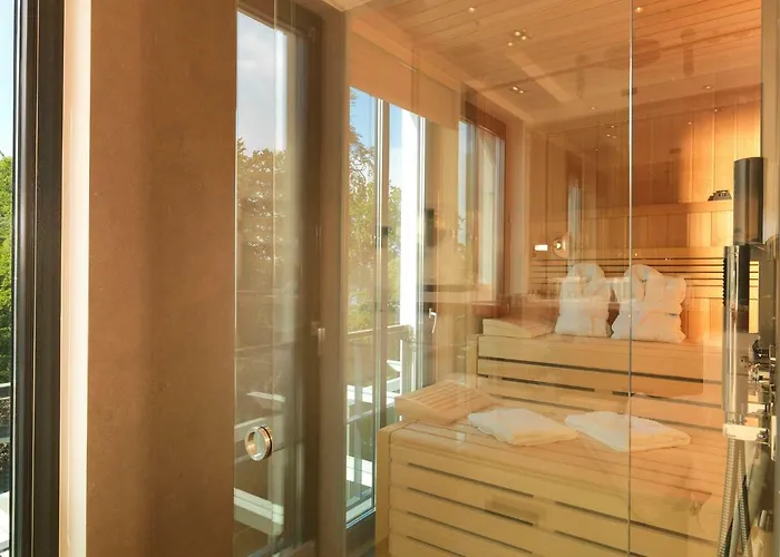 Paradise Cloud***** * Binz